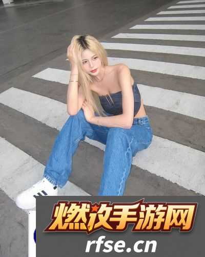少女偷偷在线观看免费播放电视剧:在夜深人静时分,偷偷享受那份甜蜜与刺激的世界!